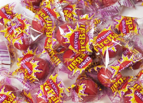 Ferrara candy atomic - candy, fireballs